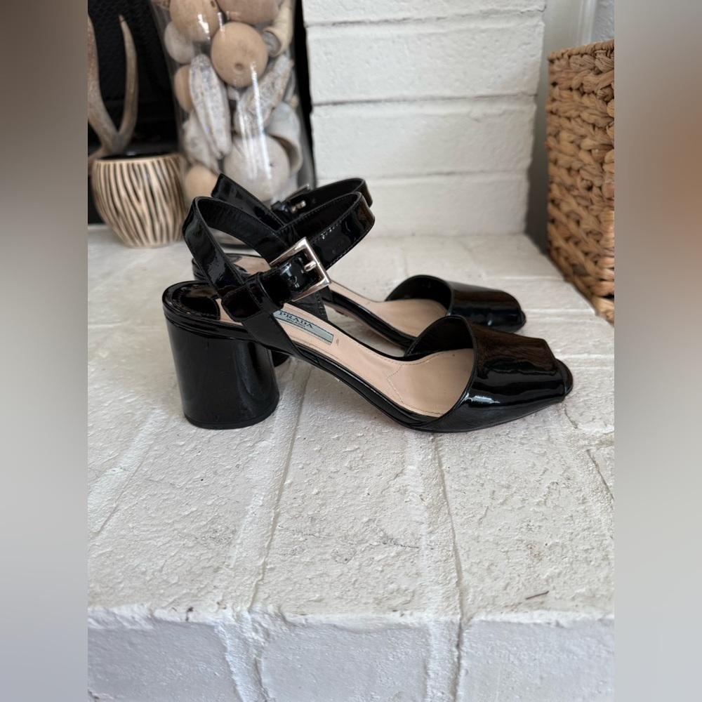 PRADA Round Heel Ankle Strap Slingback Sandal Shoe 36 - 5.5 Black Patent - Picture 6 of 14